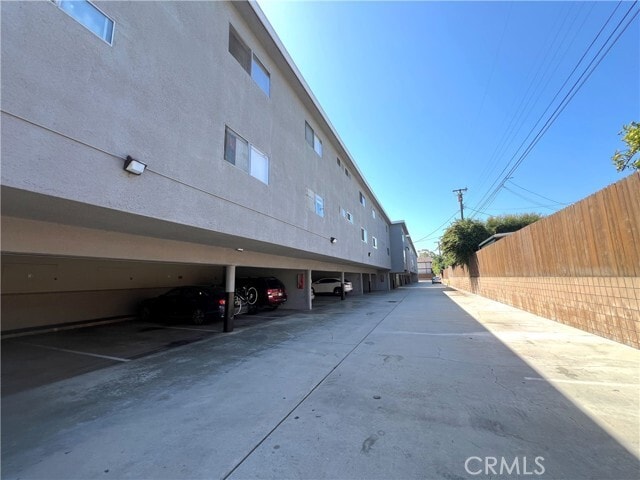 Building Photo - 2502 Manhattan Beach Blvd