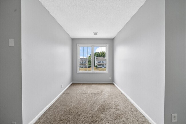 Building Photo - 3851 Man O War Blvd