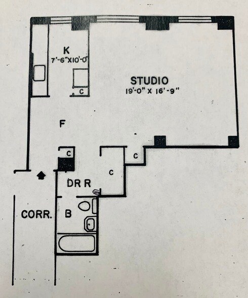 Building Photo - 225 St Pauls Ave