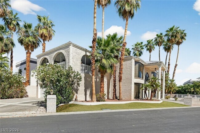 Building Photo - 2834 Queens Courtyard Dr