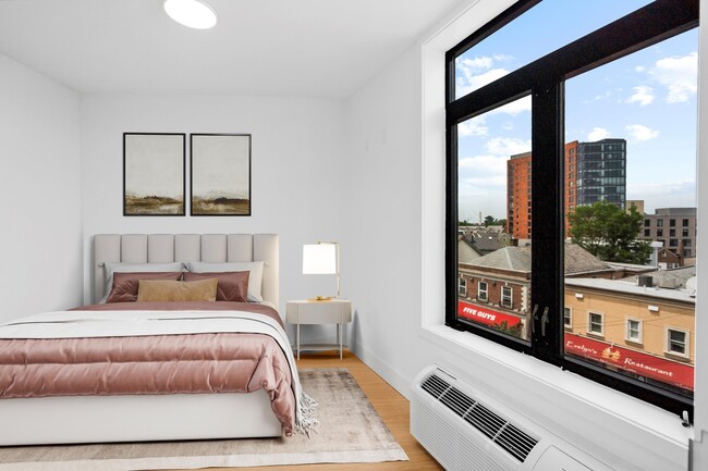 Building Photo - 50-52 Easton Ave