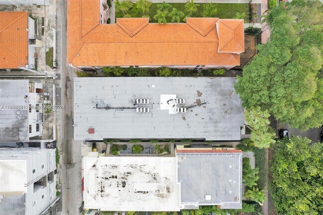 Building Photo - 740 Meridian Ave