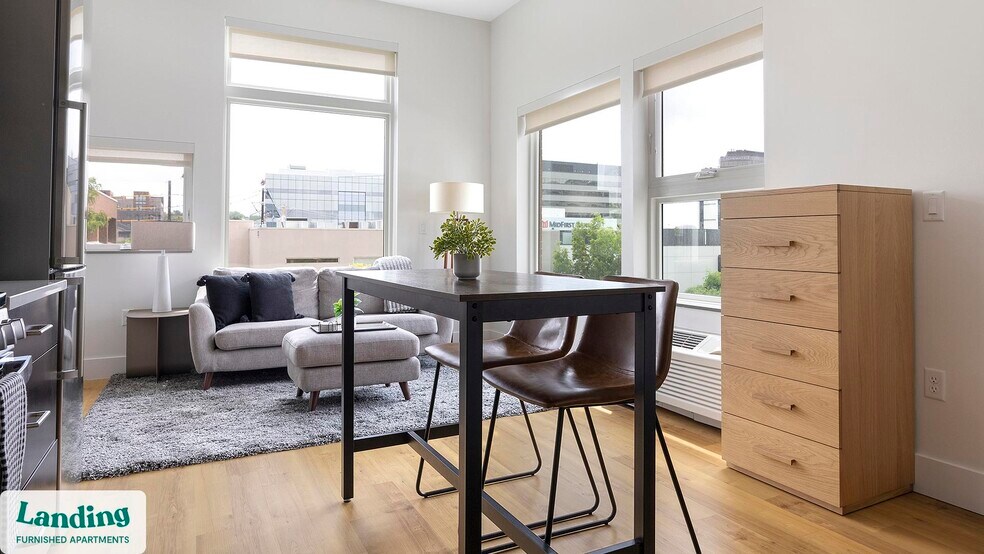 Building Photo - 135 Adams St