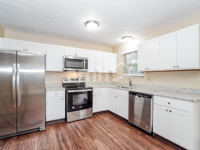 Building Photo - 5433 Longworth Dr