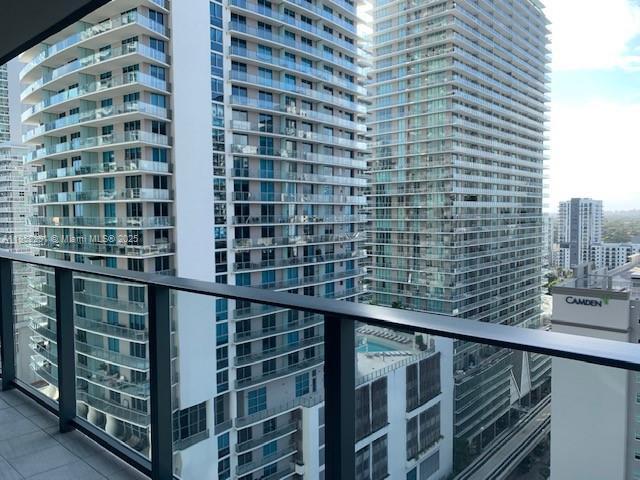 Building Photo - 1000 Brickell Plaza