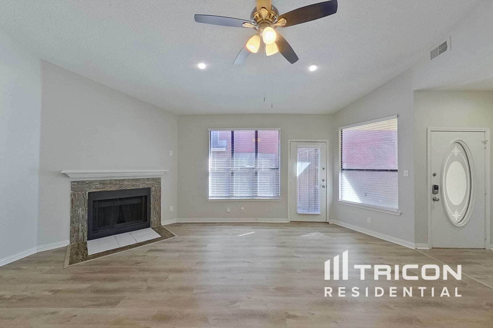 Building Photo - 1121 Cypress Ln