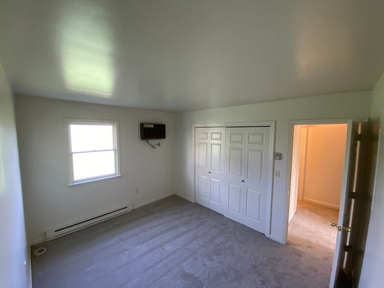 Building Photo - 28 Stoltzfus Ln