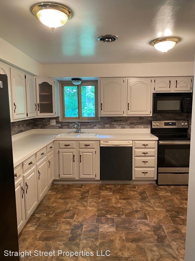 Building Photo - 3 br, 2 bath House - 8344 Richland Drive