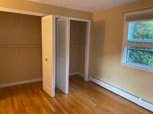 Building Photo - 88 11th St