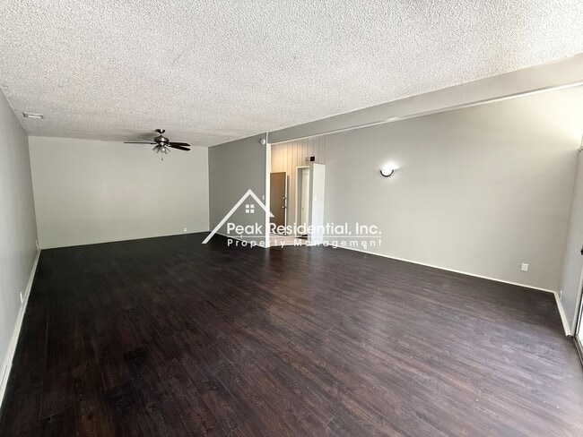 Building Photo - Mid-Century Modern 3bd/2ba Near Madison & ...