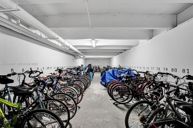 Building Photo - 1201 S Ocean Dr