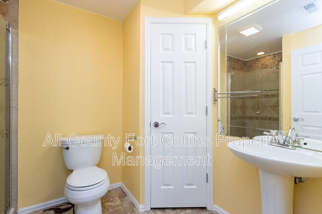 Building Photo - 1315 Nassau Way