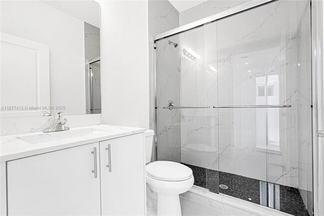 Building Photo - 22425 SW 125th Ave