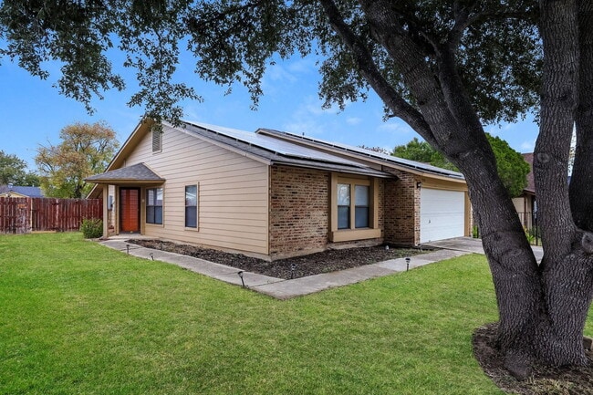 Building Photo - 7519 Branding Trail