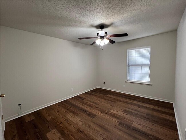 Building Photo - 1745 Mineral Springs Rd