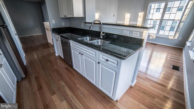 Building Photo - 8067 Nicosh Cir Ln