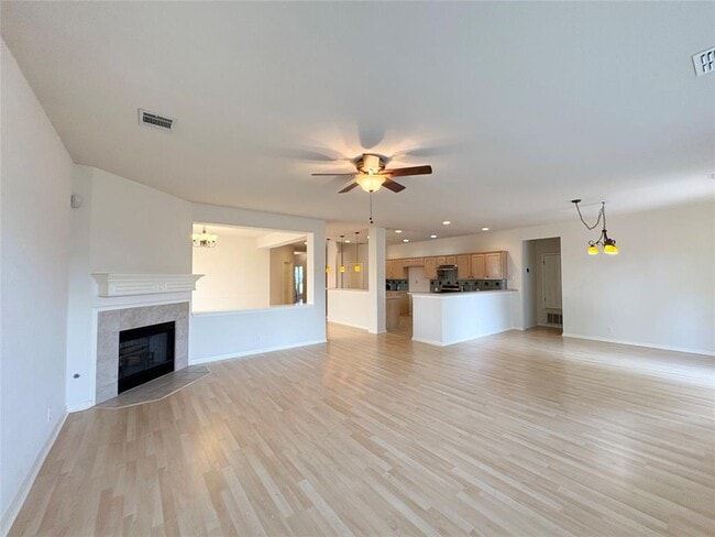 Building Photo - 7006 Rambollet Terrace