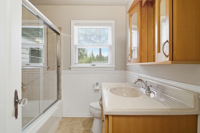 Building Photo - 8131 Veterans Dr SW