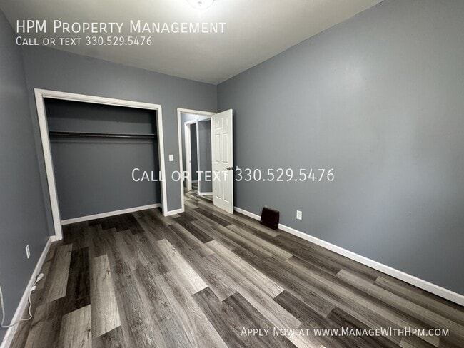 Building Photo - 131 50th St SE
