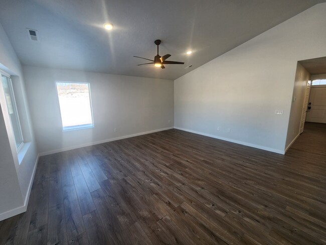 Building Photo - Brand New 4 bedroom in Star