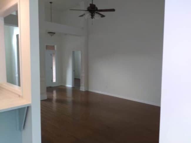Building Photo - 6123 Lauren Cir