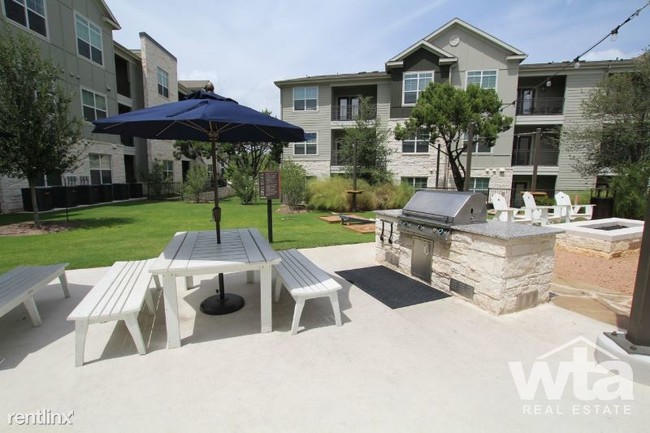 Building Photo - 10600 Brezza Lane