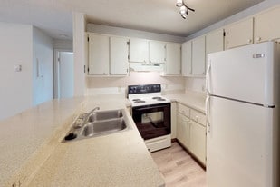 Interior Photo - Lakeside Villas
