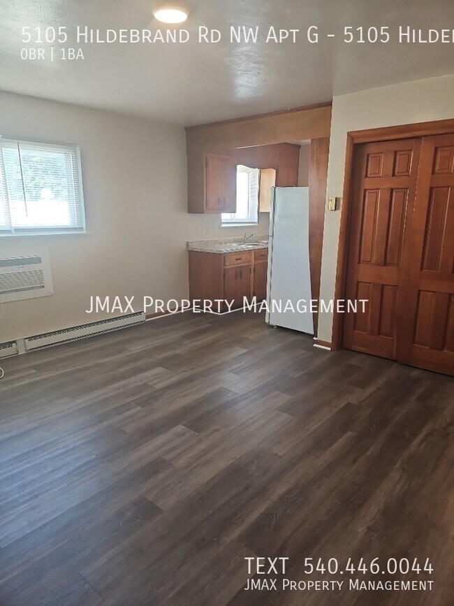 Building Photo - 5105 Hildebrand Rd NW