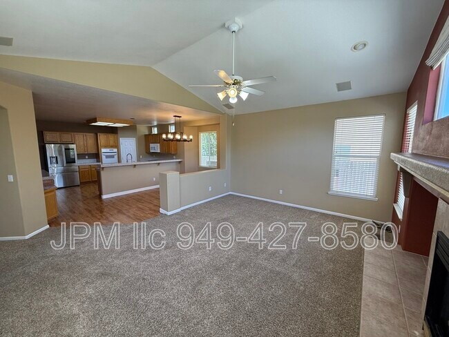 Building Photo - 9950 Moccasin Ct