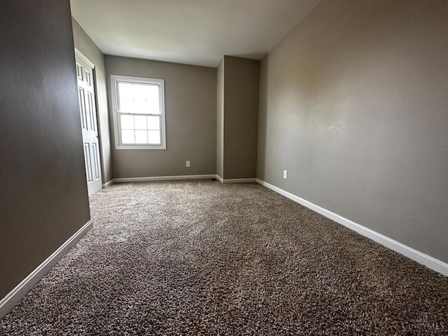 Building Photo - 7305 Cascade Dr