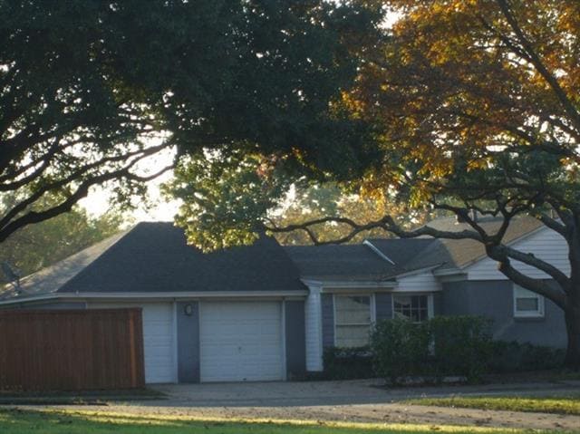 Building Photo - 5503 Matalee Ave