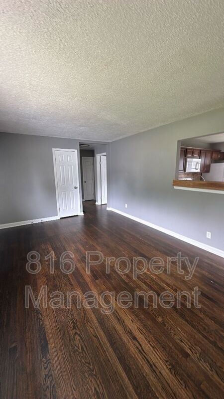 Building Photo - 13217 E 39th St South