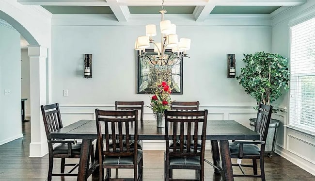 Building Photo - Spacious Raleigh Home with Modern Comforts