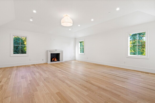 Building Photo - 19 Highland Park Pl
