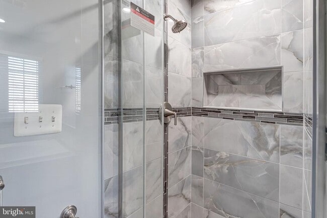 Building Photo - 2594 Sylvan Moor Ln