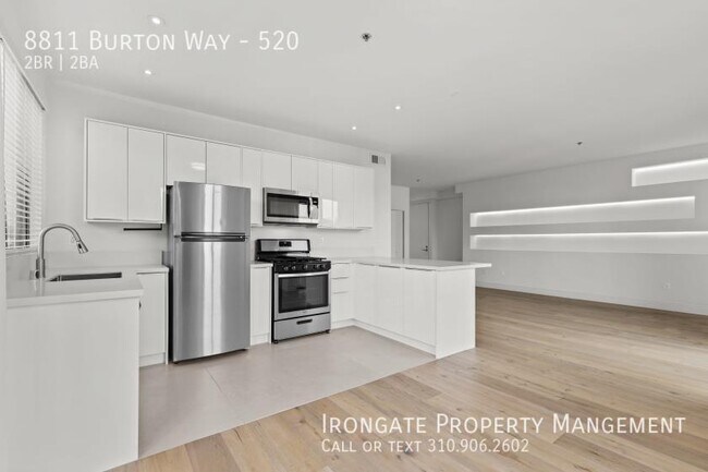 Building Photo - 8811 Burton Way