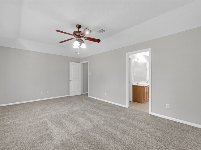 Building Photo - 4241 Mountain Peak Way