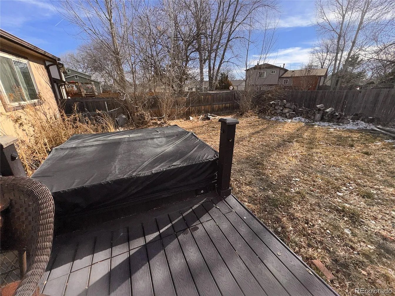 Building Photo - 17496 E Grand Dr