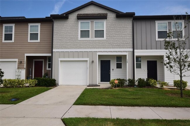 Building Photo - 720 Madison Dr