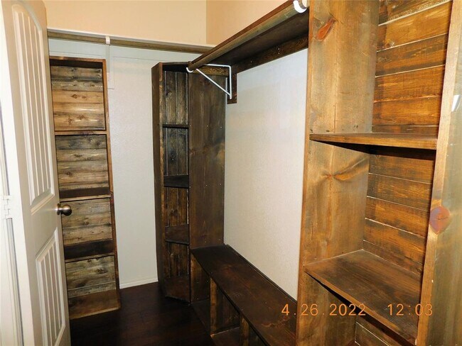 Building Photo - 4622 Cormorant Dr