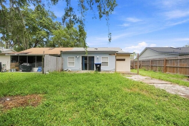 Building Photo - 9966 Burl Way