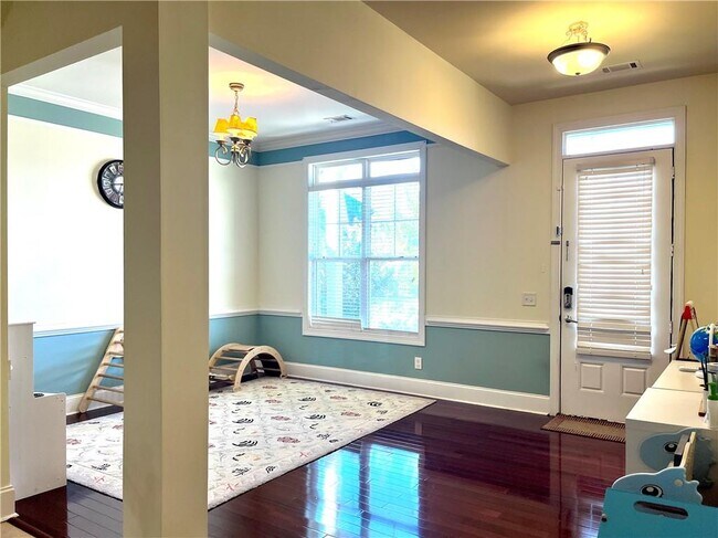Building Photo - 440 Highgate Dr