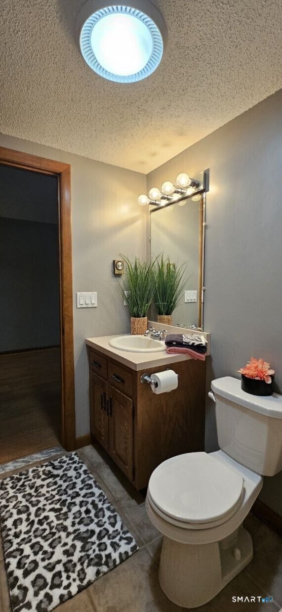 Building Photo - 482 East St