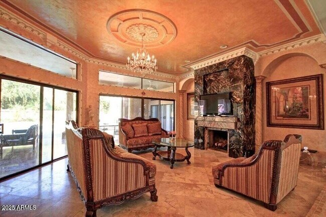 Building Photo - 1502 W Port Au Prince Ln