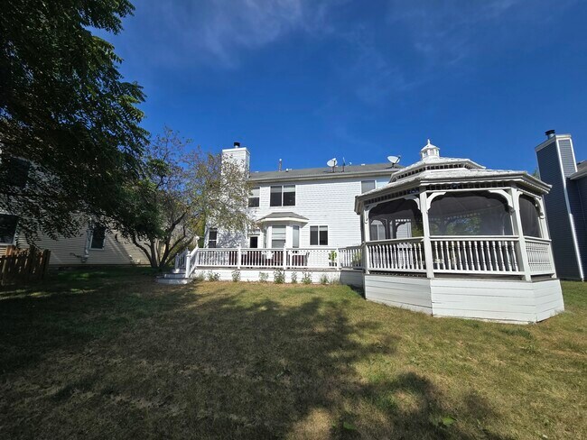 Building Photo - 217 Lexington Ct