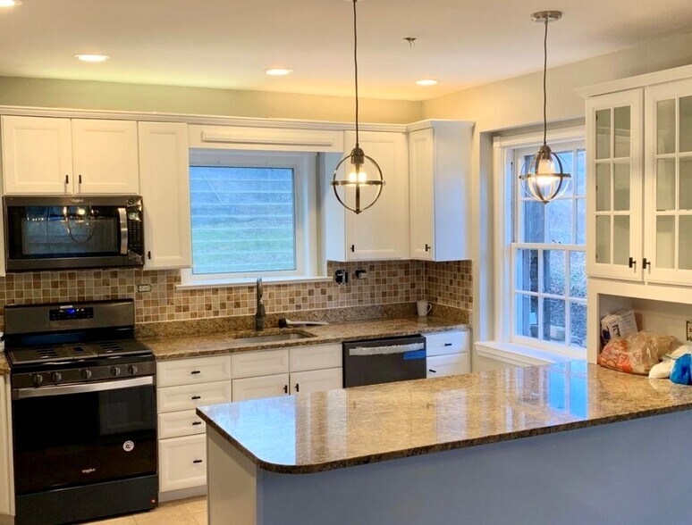 Building Photo - 4006 Loch Raven Blvd