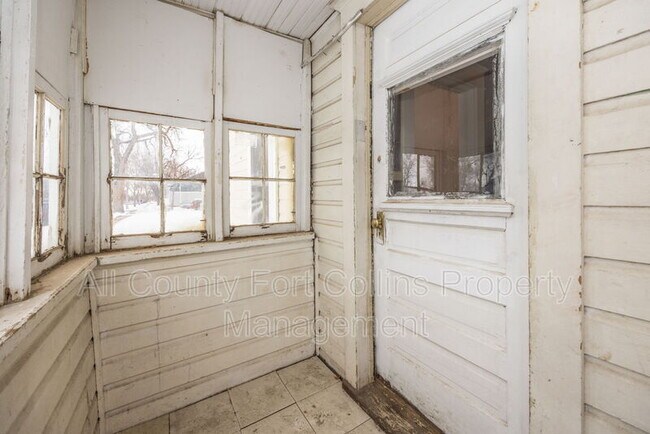 Building Photo - 1202 14th Ave