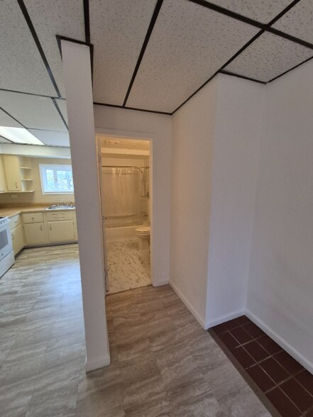 Building Photo - 501 Beatty Rd