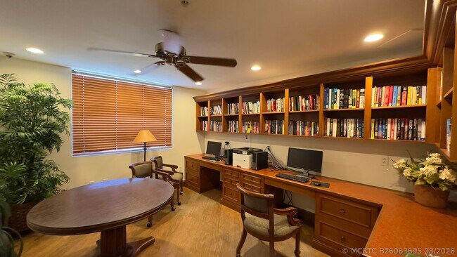 Building Photo - 1801 N Flagler Dr