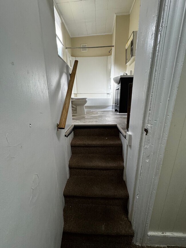 Building Photo - 41 N 10th St